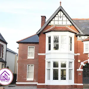  Apartment North Road - Perfectly Placed, Close To Town & Castle With Private Parking United Kingdom